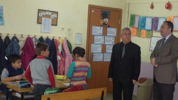 İlçe Milli Eğitim Müdürümüz İbrahim Coşkun ÇELİK, Şehit Makbule Hanım İlkokulu´nu ziyaret etti